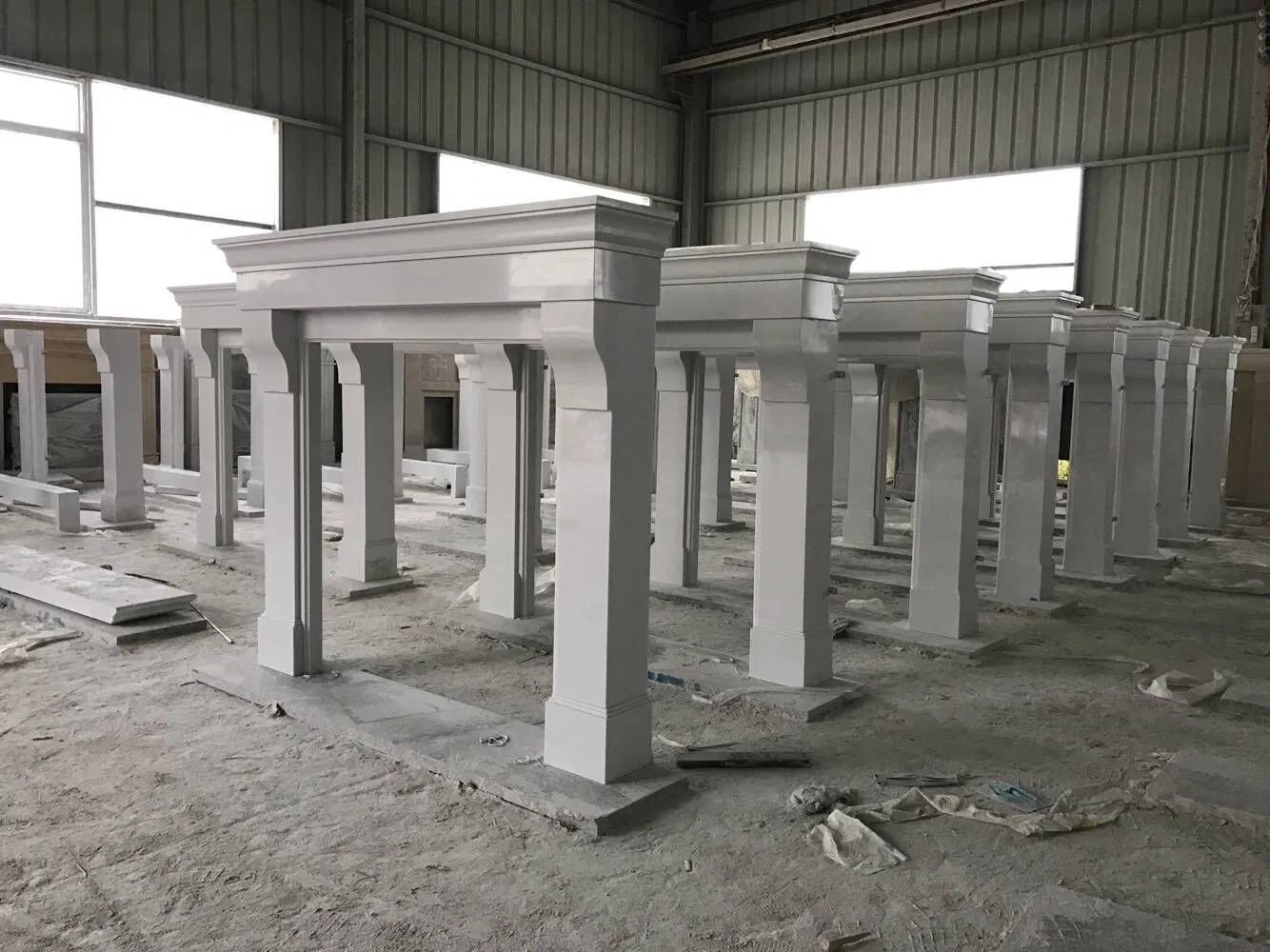 Customized Size Interior Decoration Modern Style Hand Made Carved Marble Fireplace Mantel Design Price