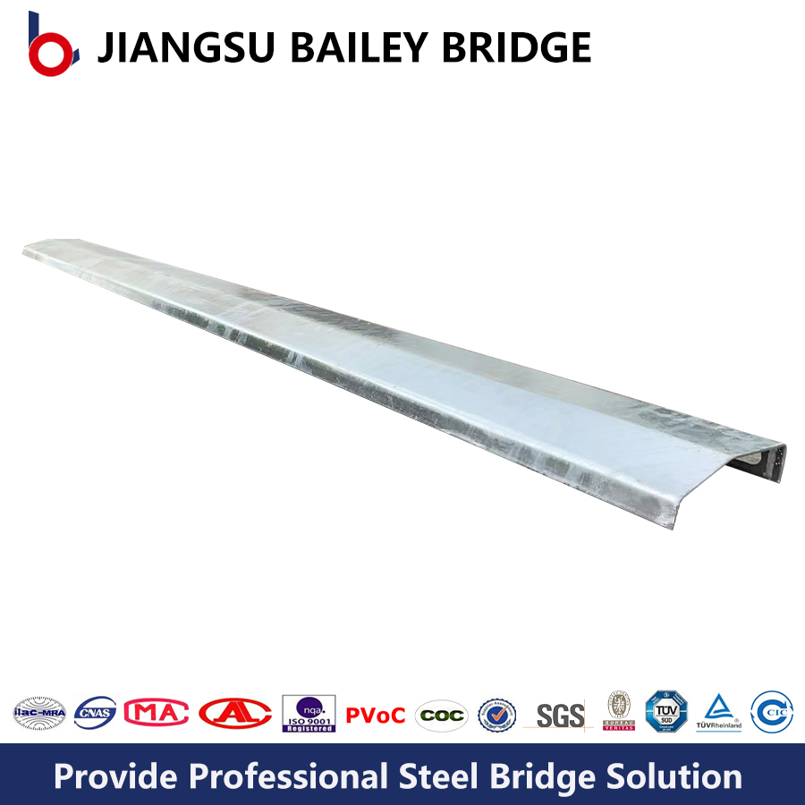Robust Anti Slip Precast Weatherproof Curb for Bailey Bridge