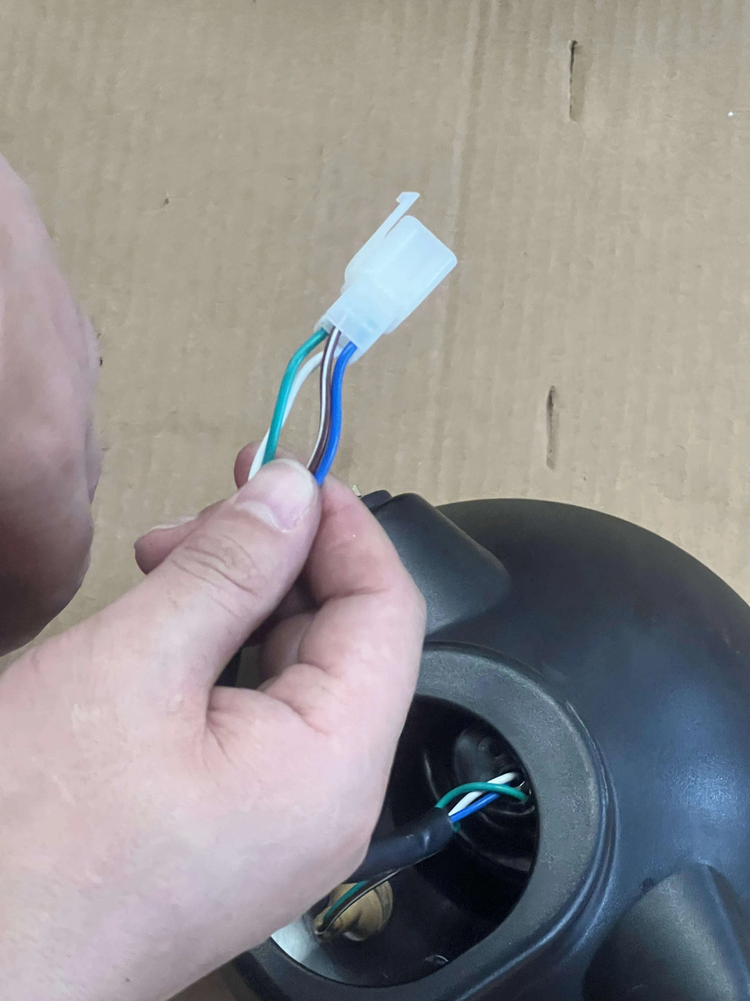 Велосипедные запчасти и аксессуары: Фара