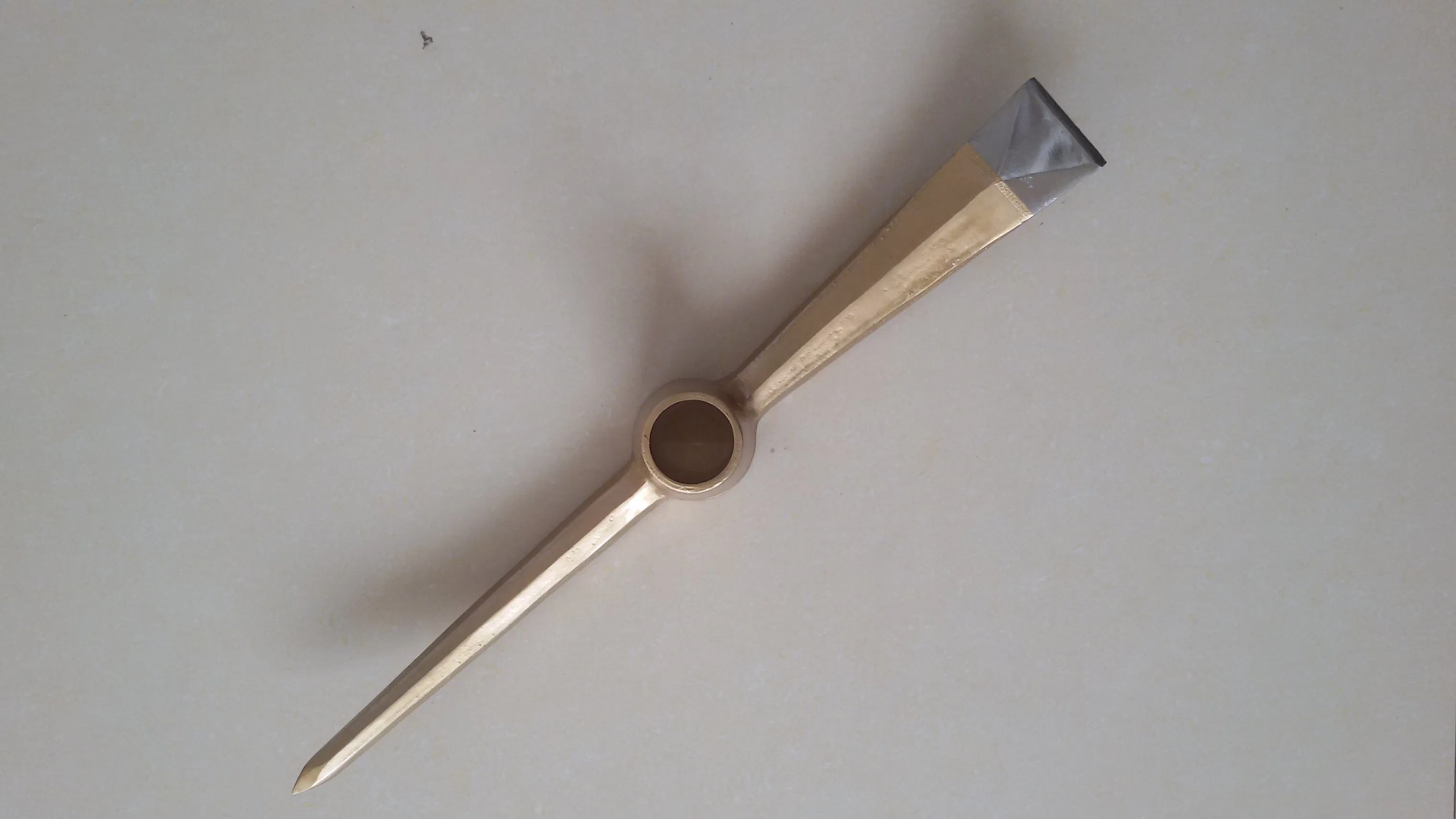 Agriculture Tools Forged Steel Pick Axe P403