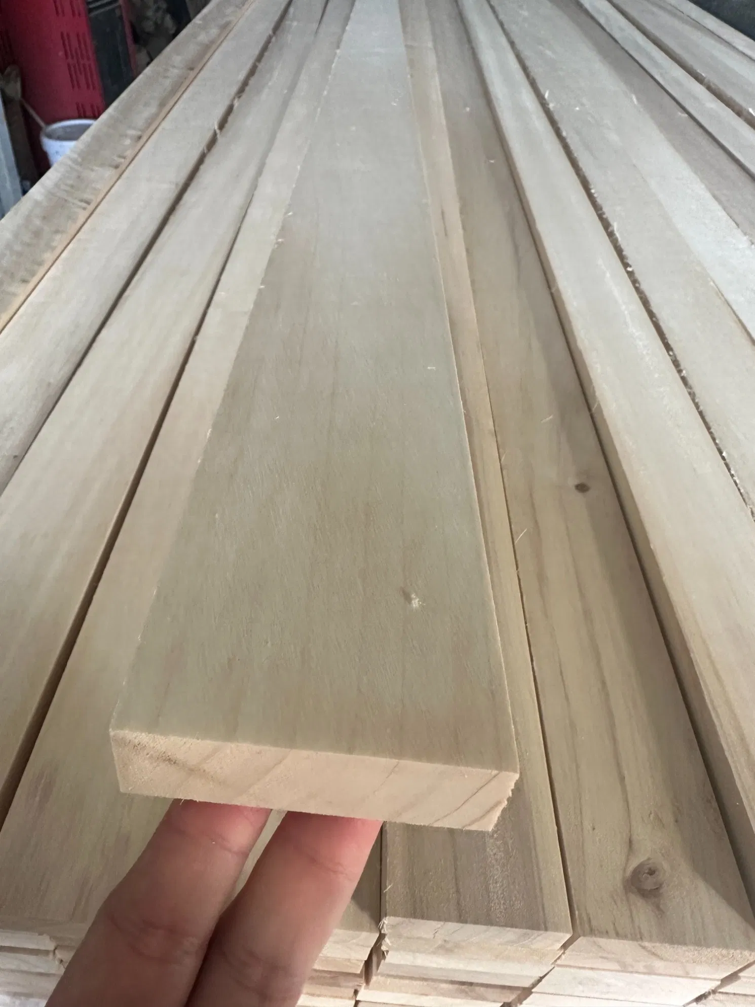 Solid Wood Board Sanding 4 Side Smooth Surface Wood Poplar Strips