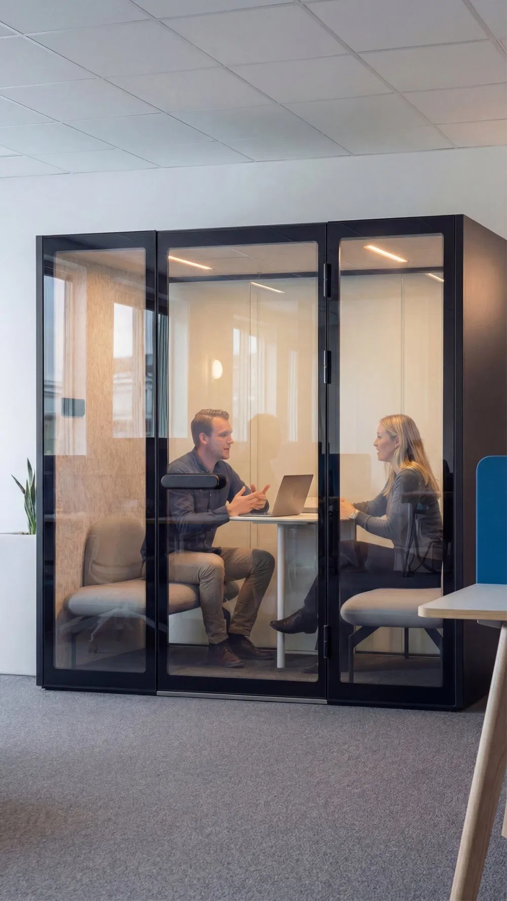 Movable Acoustic Phone Booth Soundproof Interview Pod