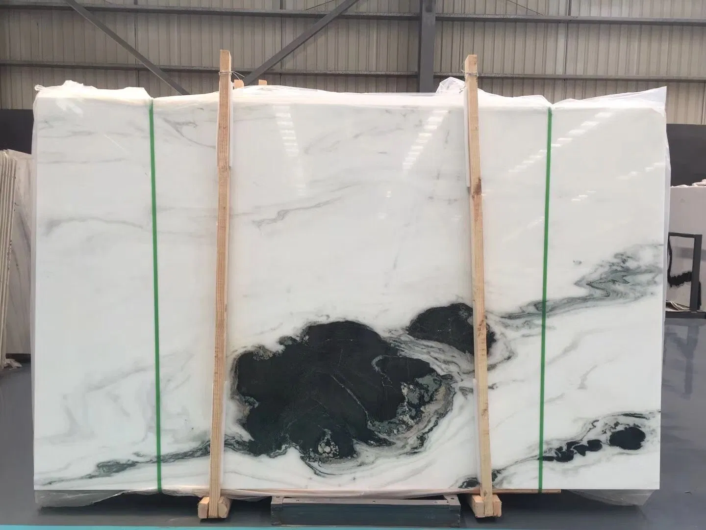 White Natural Polished Marble Tile/Slab for Interior /Exterior Wall Decoration