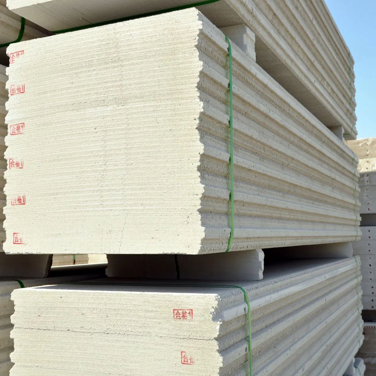 Waterproof AAC Exterior Wall Panel Material for Villa Construction and Outdoor
