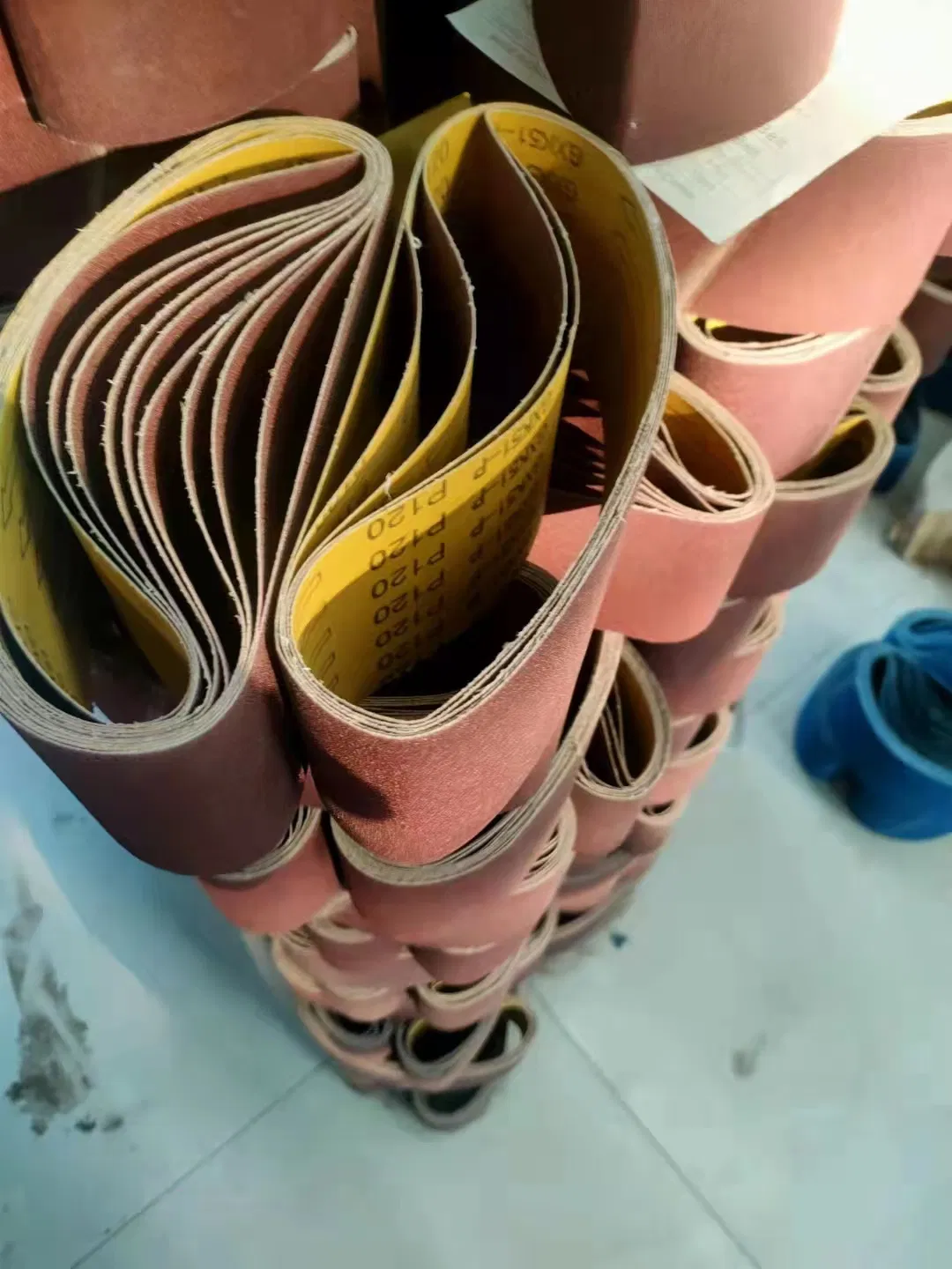 Kx167 Narrow and Wide Sanding Belts for Wood, Metal and Die Casting etc.