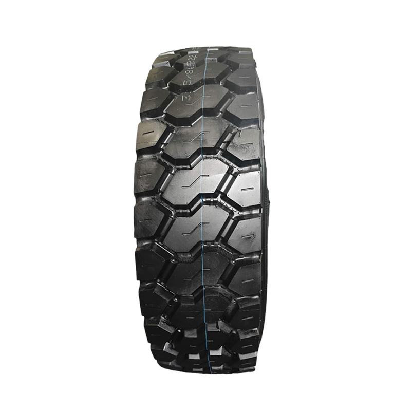 Durable 315/80 R22.5 Desert Truck Tire for Extreme Conditions