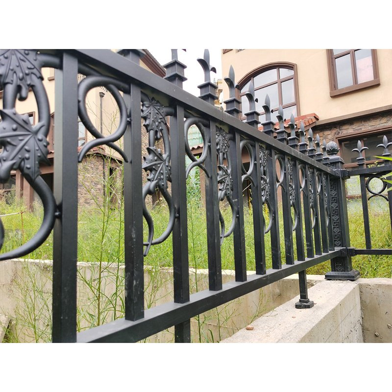 Stylish Aluminum Outdoor Garden Fence for House Garden