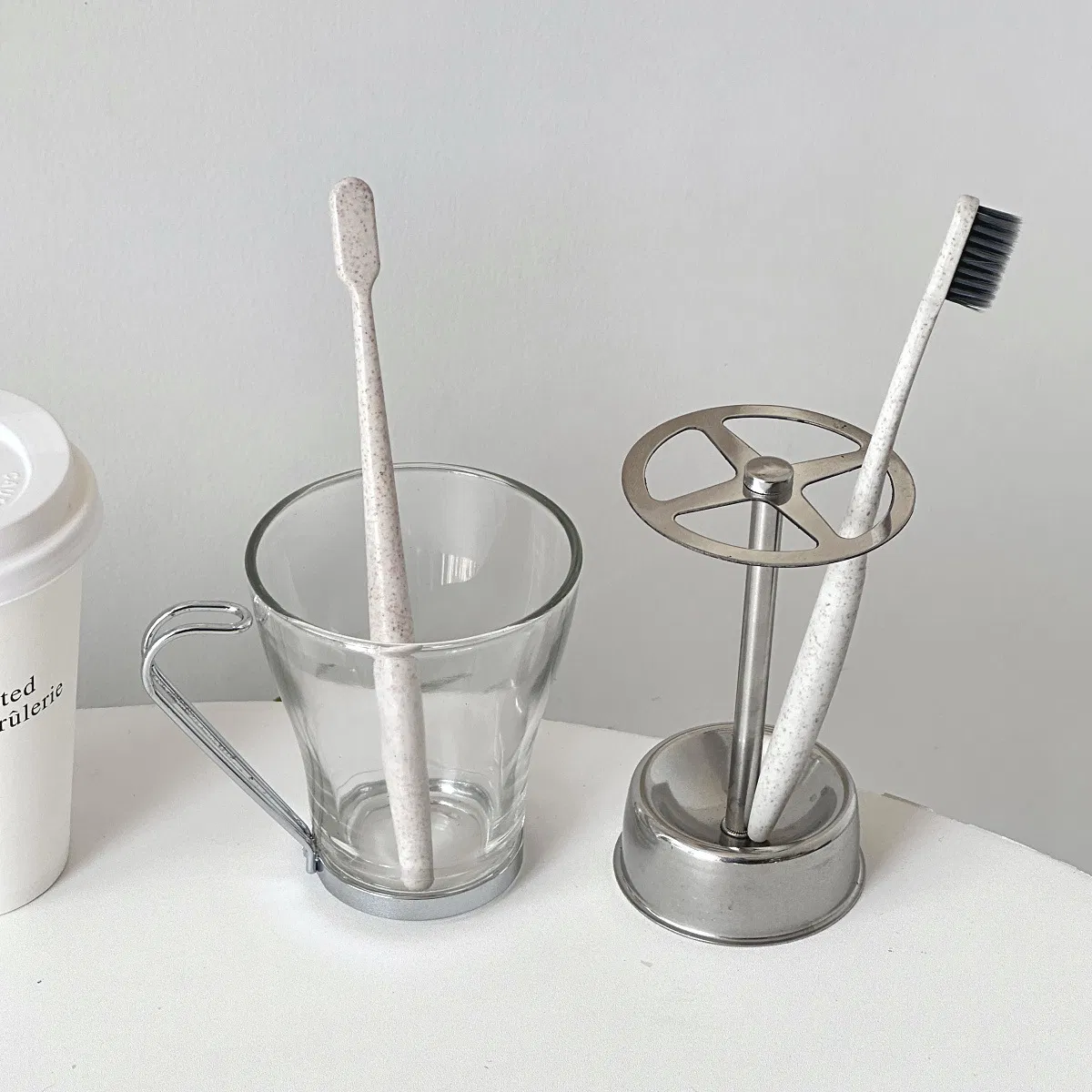 Hot Sale Stainless Steel Stand Compartments Brushed Polished Toothbrush Holder