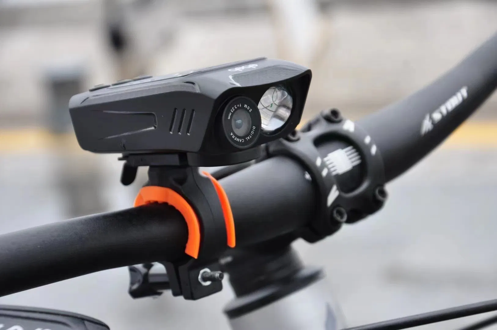 Outdoor 3in1 New Action Camera Rainroof Mini Video Bike Helmet Flashlighter Spaker Sport Camera Bt03