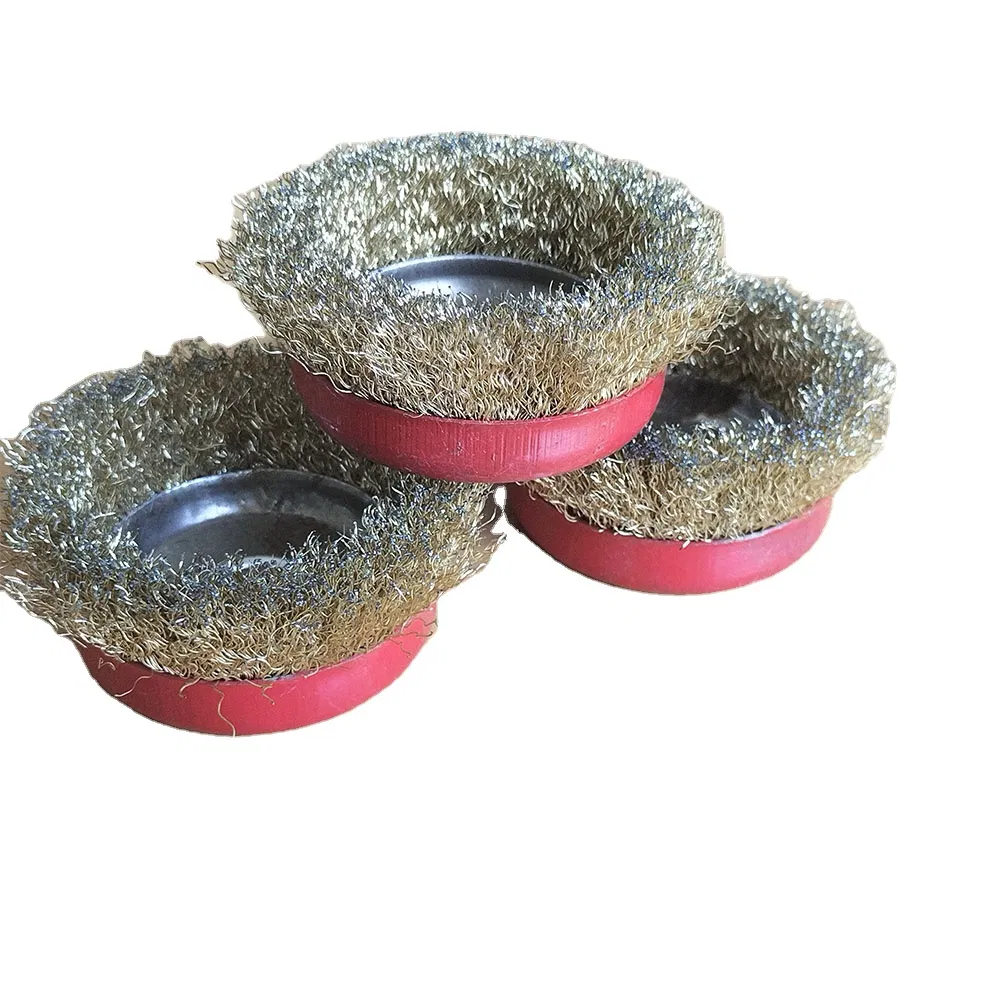 Чашечная щетка из стальной/латунной проволоки для болгарки