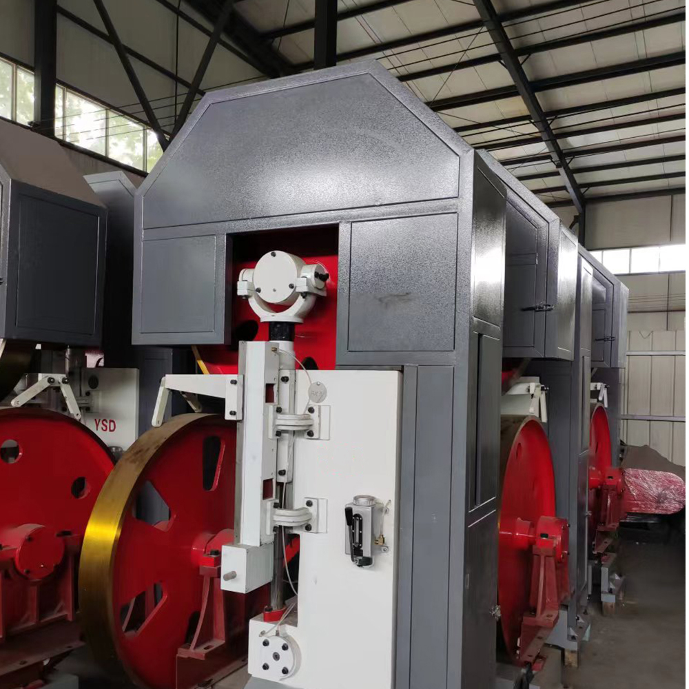 Ленточная пила по дереву вертикальная с большими дисками