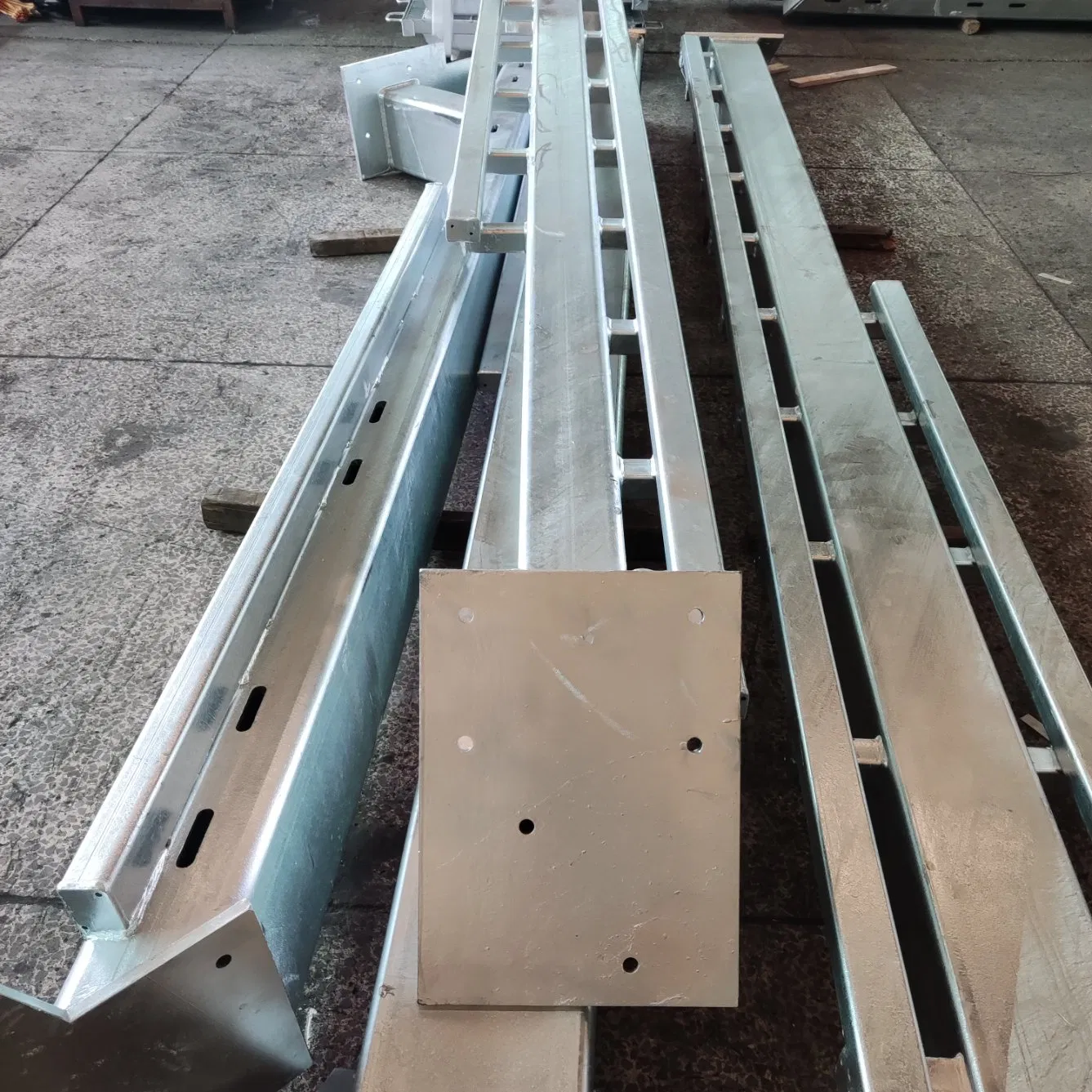 Galvanized Light Steel Structure Architectural Building Material Metal Supporting Frame