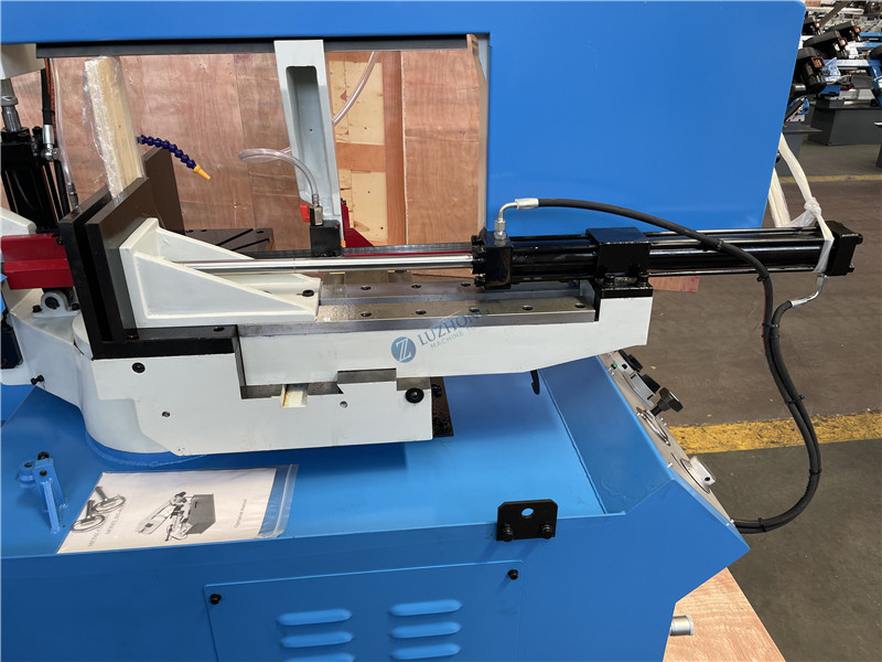 Ленточная пила по металлу BS-460G