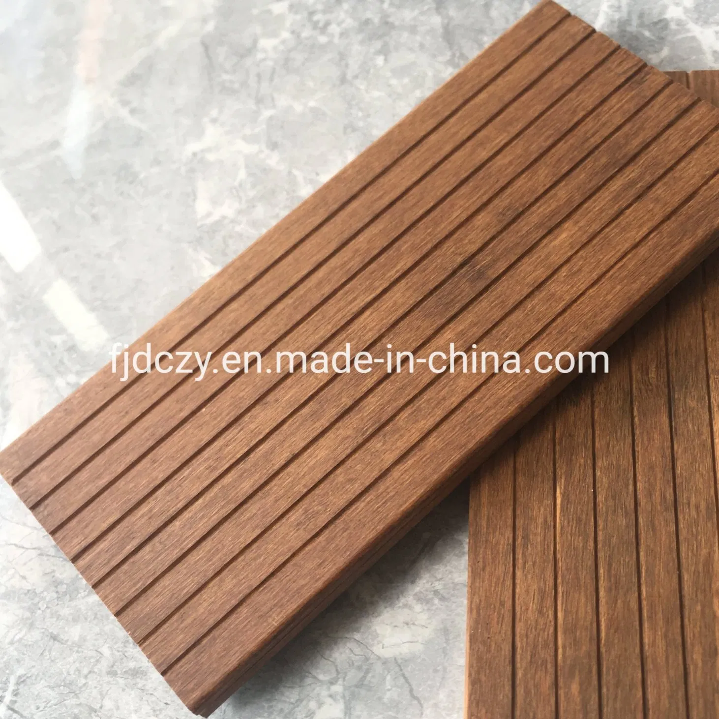 Бамбуковый пол для улицы и дома