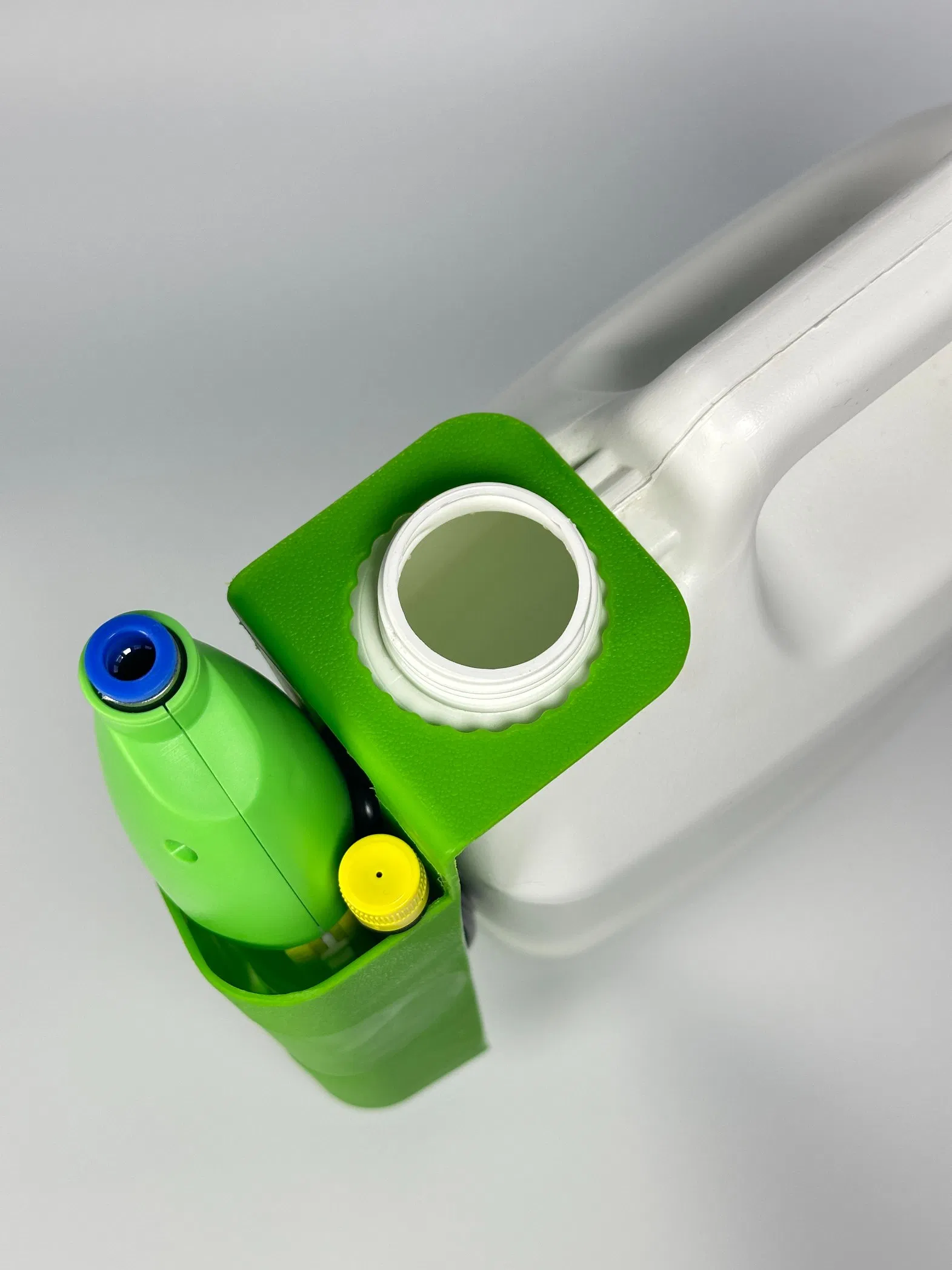 2025 New Design Electric Trigger Pistol Multi-Functional Multi-Purpose Sprayer