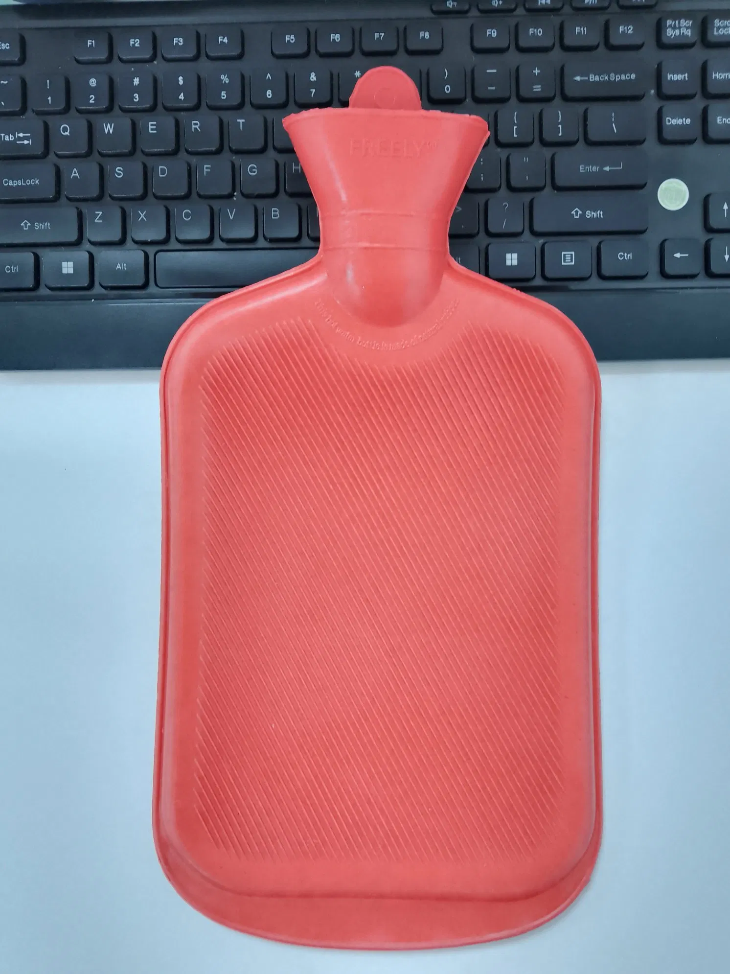 China Manufacture High Quality Colorful Rubber Medical Water Bottle Rubber Bottle