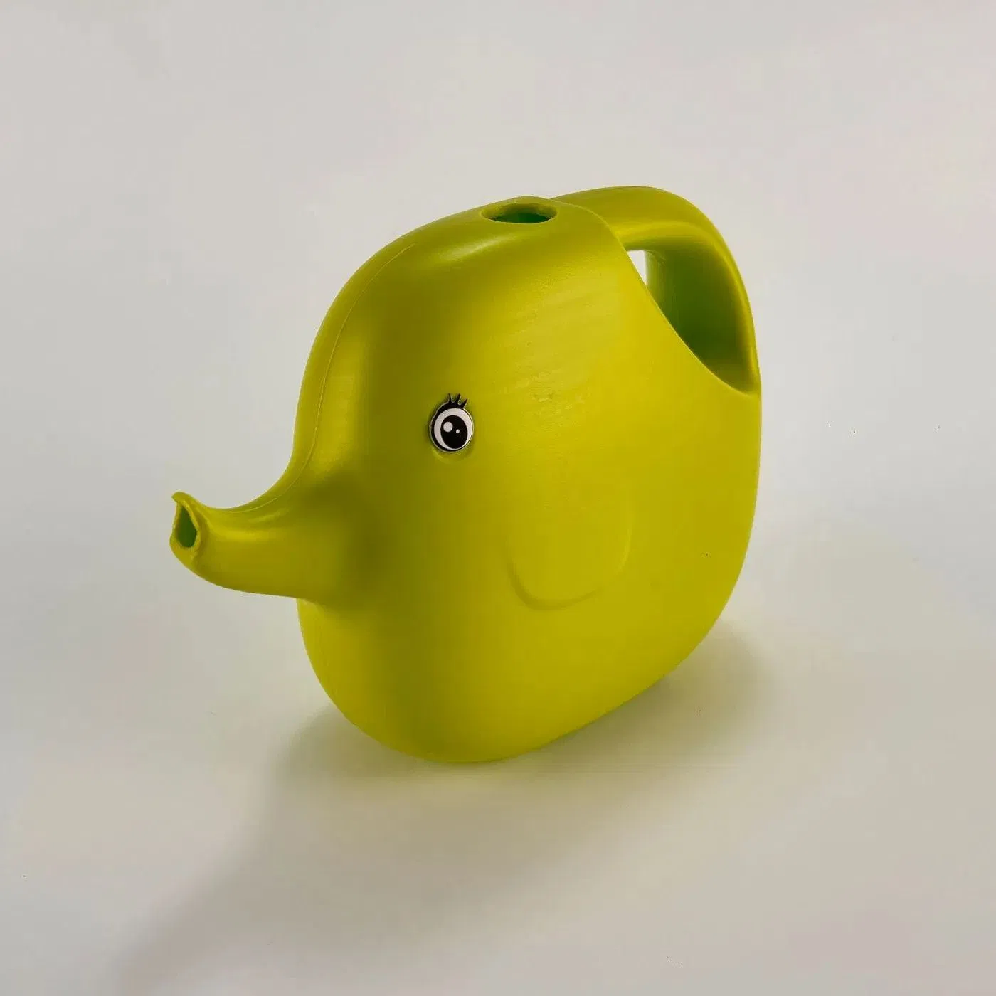 Hot Sale Cute Animal Plastic Outdoor Garden Watering Can for Household