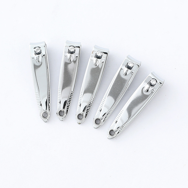 Nail Clippers Set Contains One Large Nail Clipper and One Small Nail Clipper, Used to Trim Toenails and Fingernails Respectively
