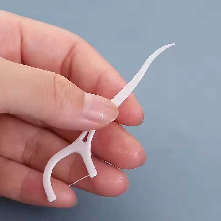 Factory Sale Disposable Biodegradable Eco Friendly Disposable Oral Cleaning Tooth Care Sticks Clean Tooth Detal Floss Picks