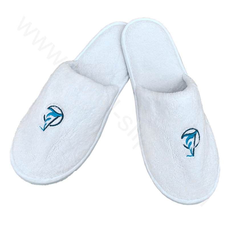 Customized Logo Luxury Coral Velvet Hotel Slippers Disposable Guest Room Home Toiletries Wholesale Product for Hotels