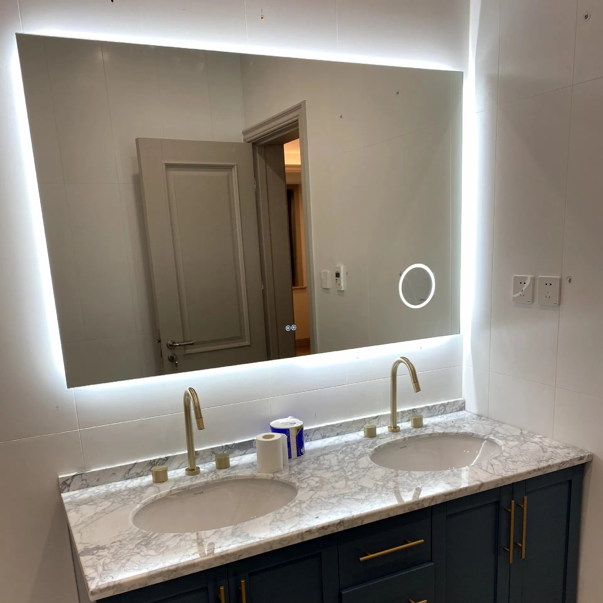 Electronic Anti-Fog Mirror Makeup Mirror 0648