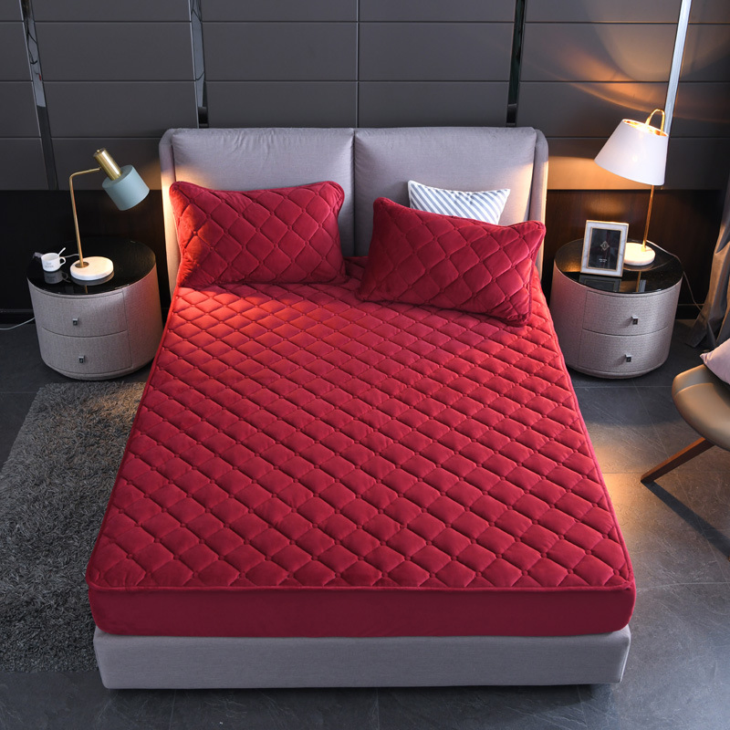 Breathable Soft Cotton Bed Cover Waterproof Mattress Protector