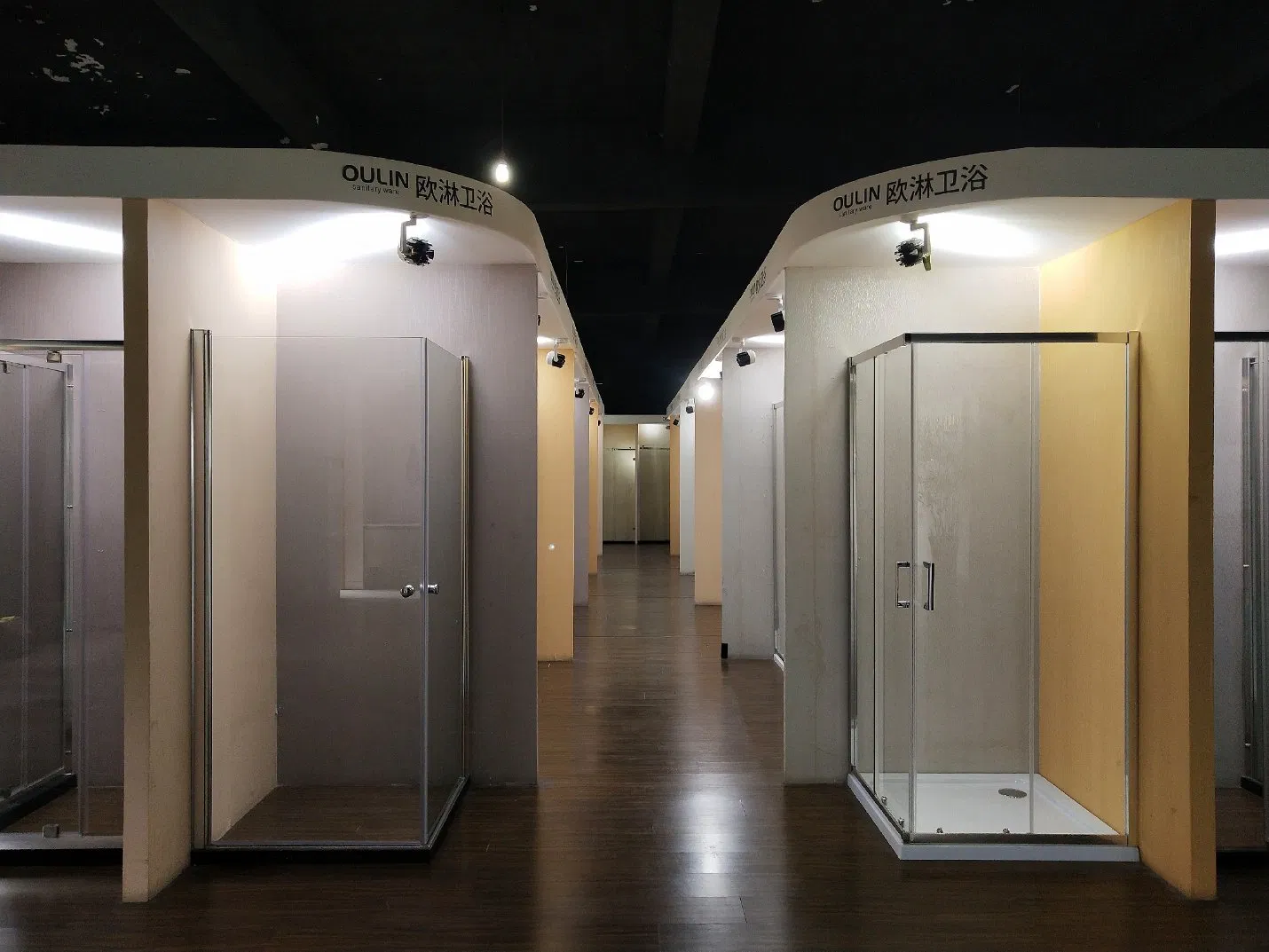 Elegent Design Economic Shower Cabin with Low-Nosiy Double Rollers