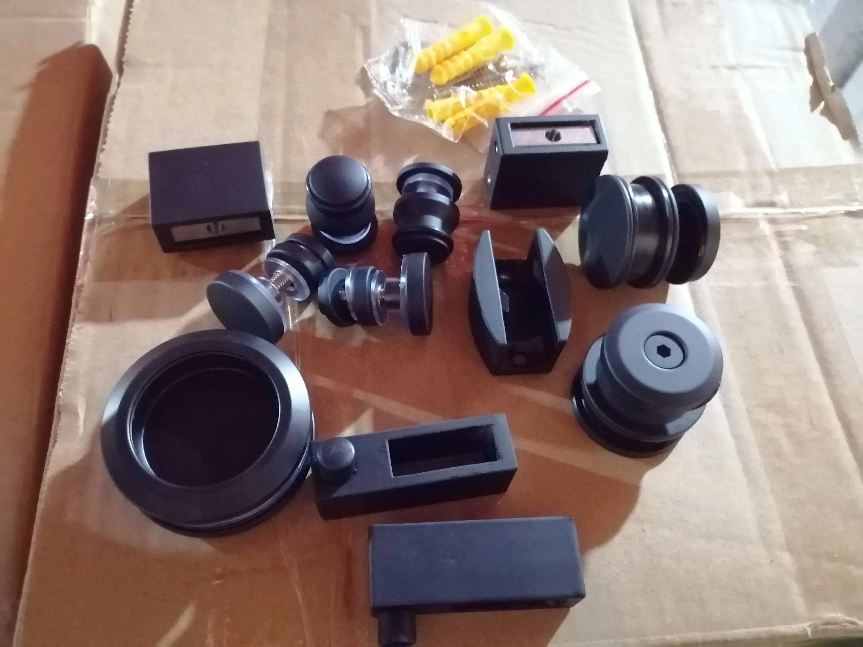 Black Matt Bathroom Accessories Shower Enclosure Shower Door Glass Fittings