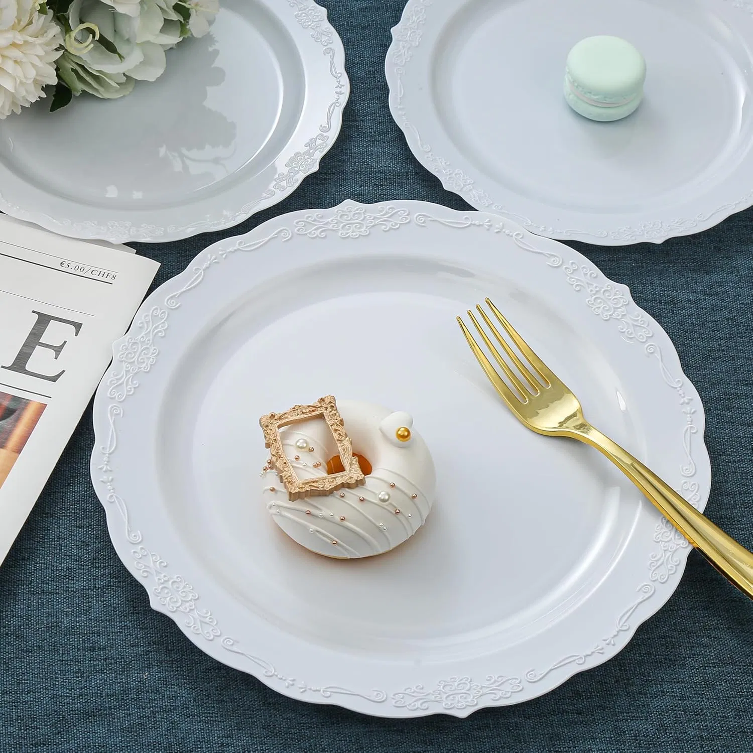 Elegant 10-Inch White Disposable Plates - Ideal for Weddings and Celebrations