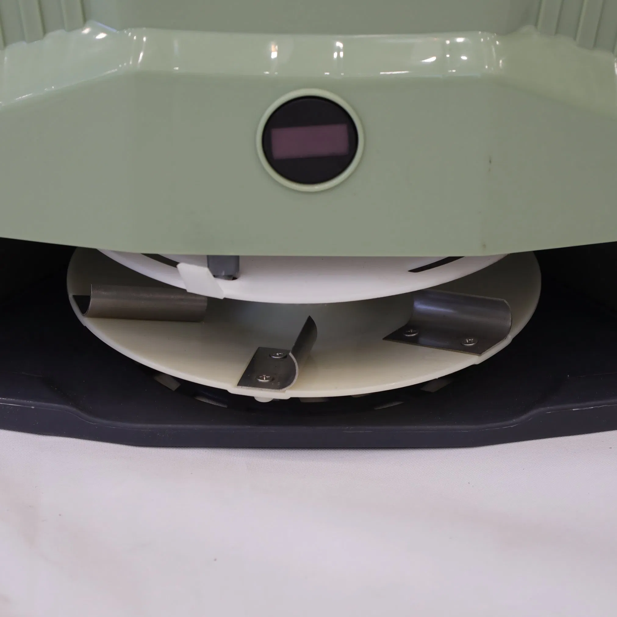 Multifunctional Electric Granular Spreader Backpack Fertilizer Spreader Farm Equipment