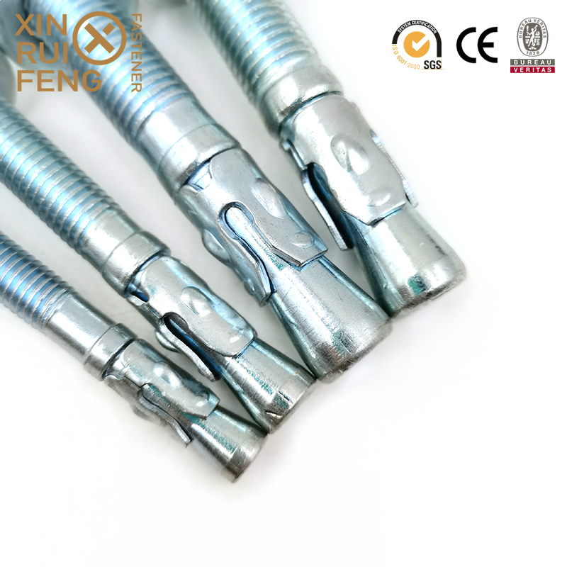 Анкерный болт клиновой из углеродистой стали для бетона