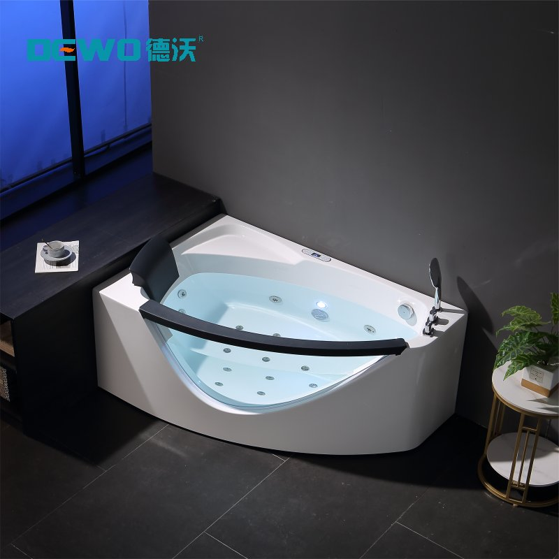 Угловая акриловая ванна SPA с гидромассажем и подсветкой