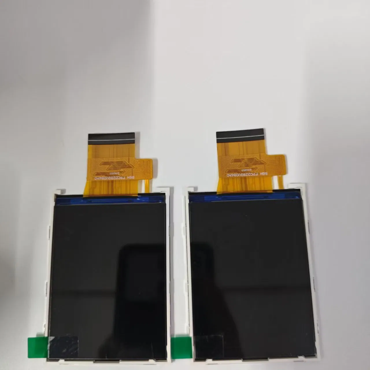 Factory Supply 2.8 Inch LCD Display HD TFT Display LCD St7789p3-G6 Drive 240X320 MCU Interface Screen