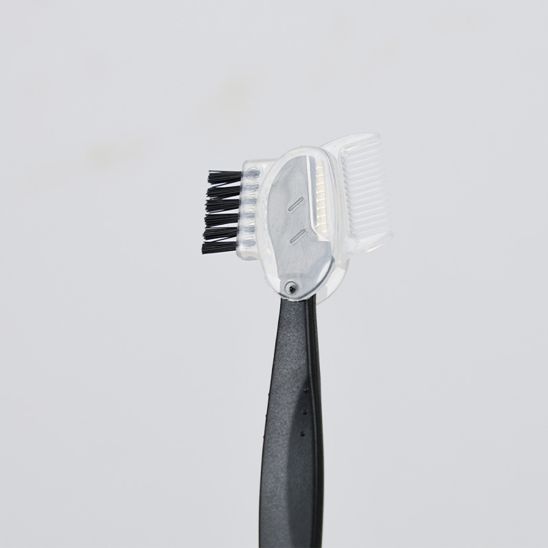 Precision Mini Eyebrow Razor for Flawless Dermaplaning and Shaping