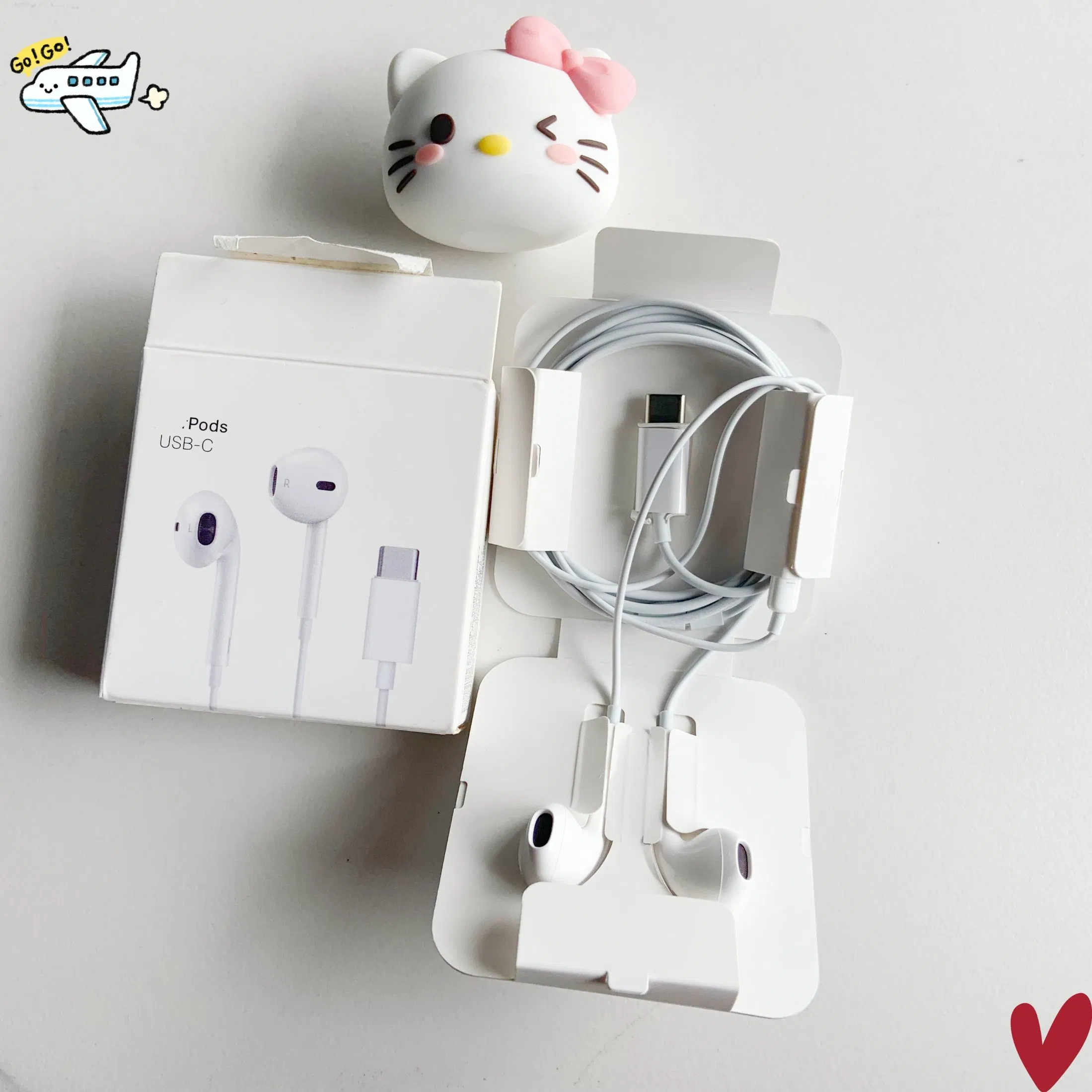 Type C in Ear Headphones with Microphone Control