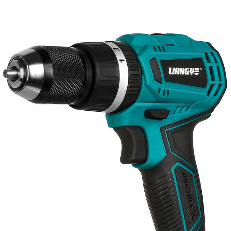 Аккумуляторная дрель-шуруповерт 18В Liangye
