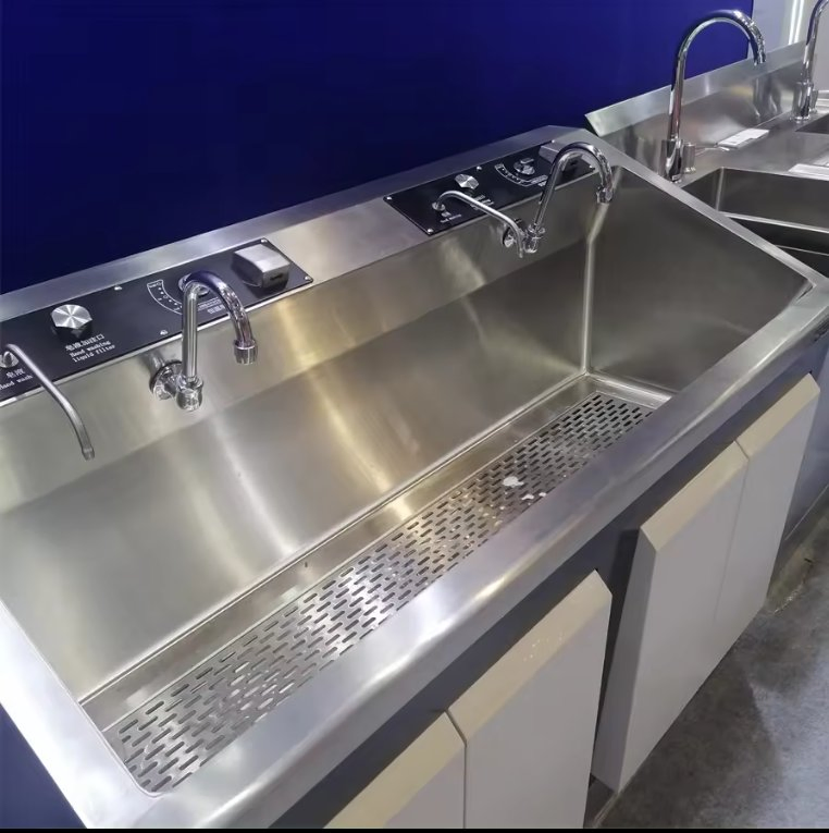 White and Black 304 Medical Stainless Steel Sensor and Knee Scrub Sink