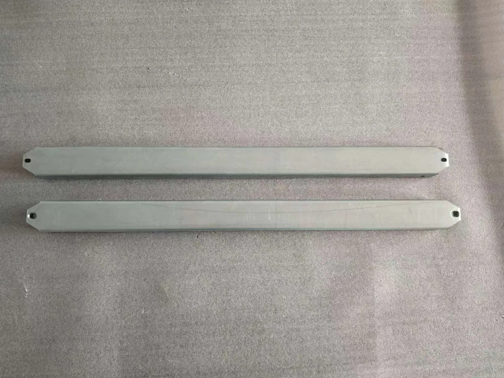 High Strength Anti-Corrosion Custom Raised Floor Beams Stringer