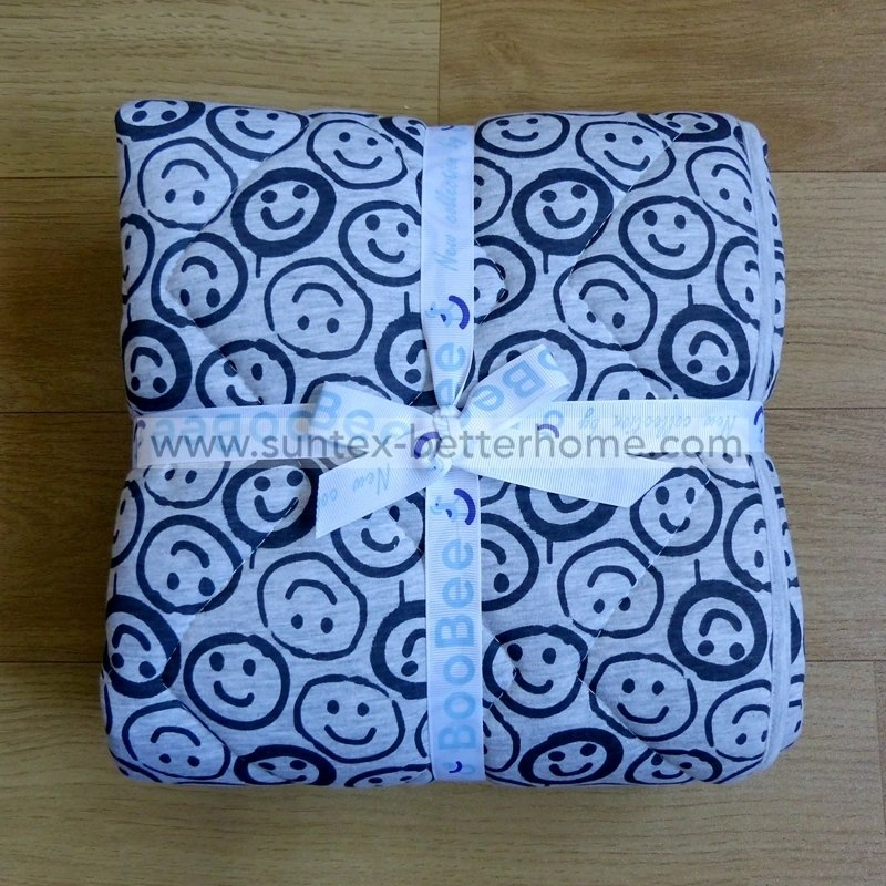 Luxuriously Soft 100% Jersey Cotton Baby Quilt for Ultimate Comfort