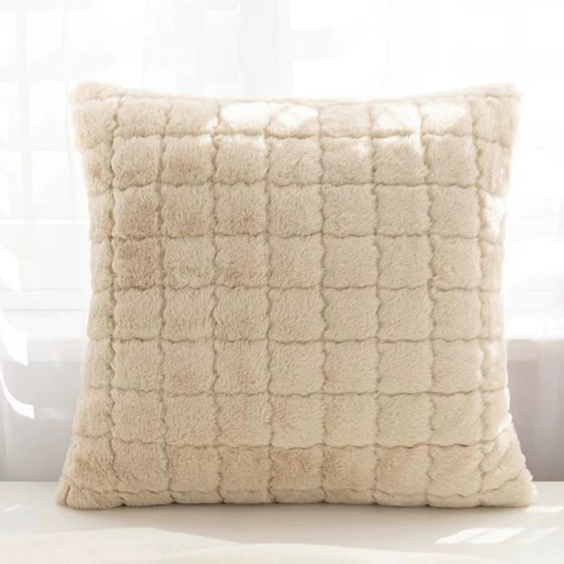 Jacquard Fake Rabbit Fur Cushion of Pillows Wholesale Chair Pillow Case