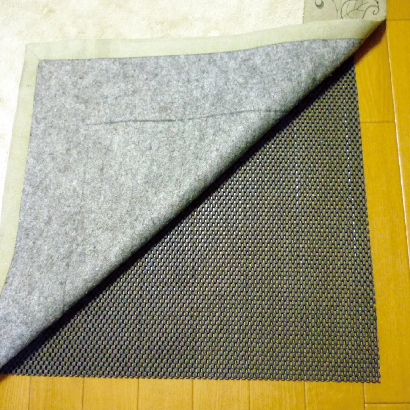 PVC Foam Anti-Slip Carpet Underlay (rug pads) Non Skip Pad