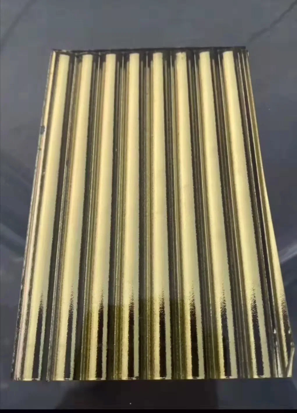 Ggg Clear/Extra Clear/Crystal Clear/Bronze/Pink/Golden/Pink/Blue/Grey Tinted Moru//Flutelite-B Patterned, Figured, Rolled Glass for Interior Decoration