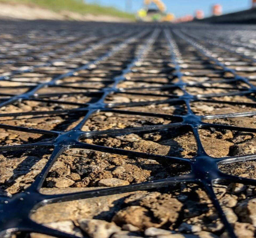 OEM Polypropylene Biaxial Geogrid Plastic Fiberglass Geogrid for Retaining Wall