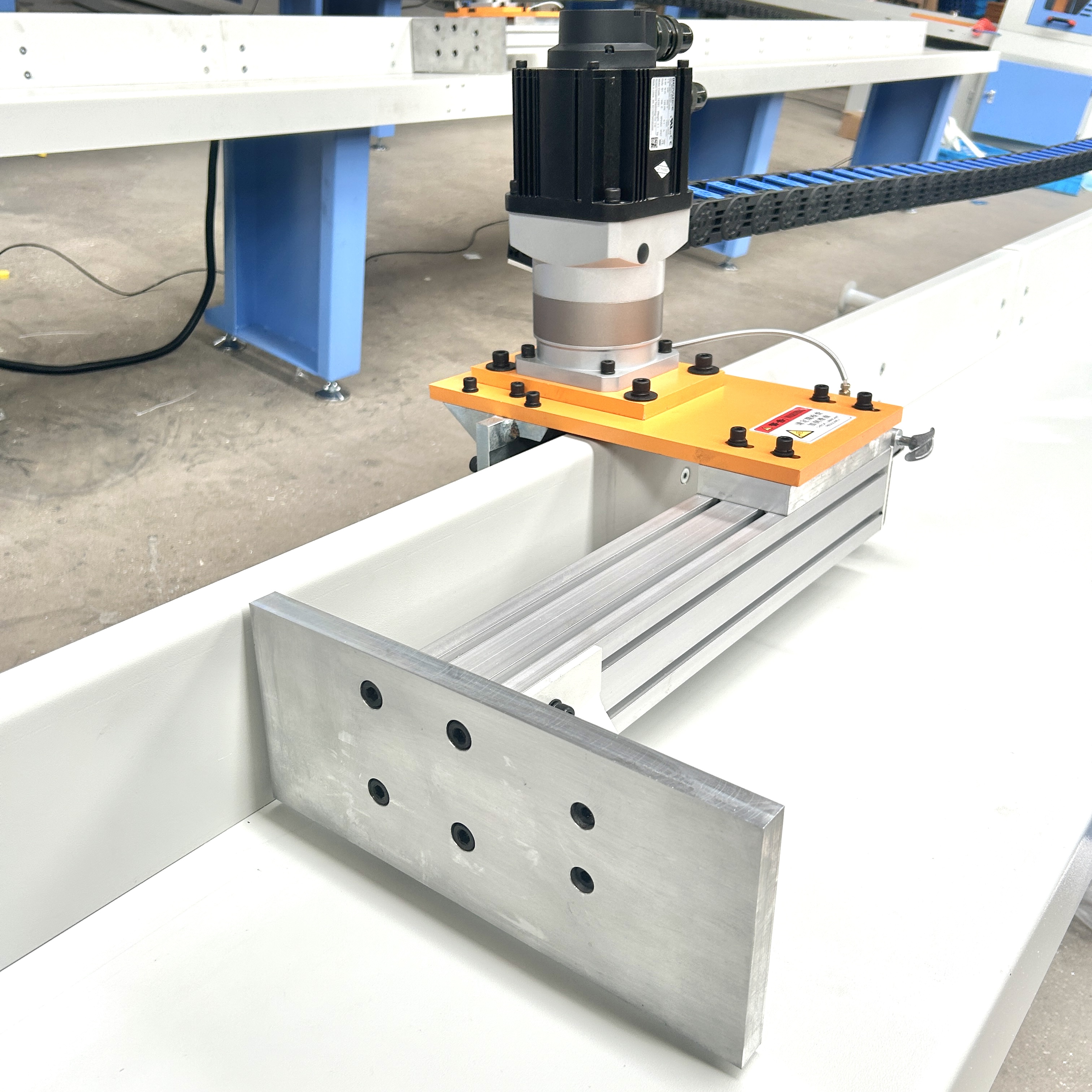 Циркулярная пила по дереву высокоточная промышленная