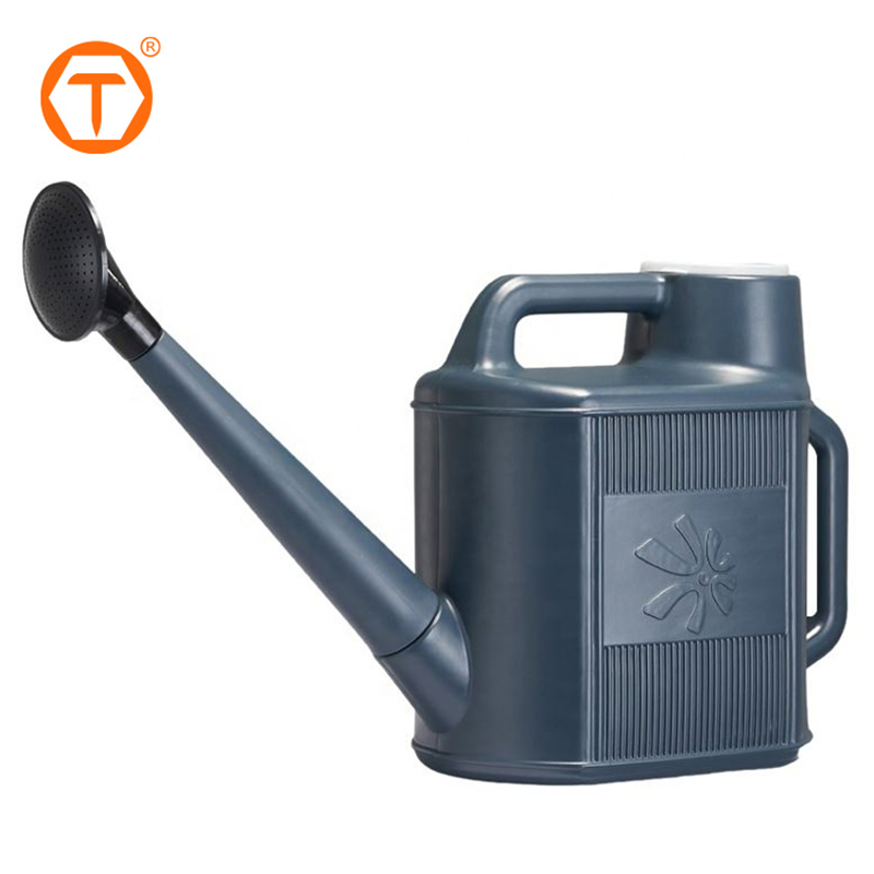 Traditional 10L Two Handle Outdoor Plant Eco Friendly PE Plastic Garden Watering Can with Long Spout
