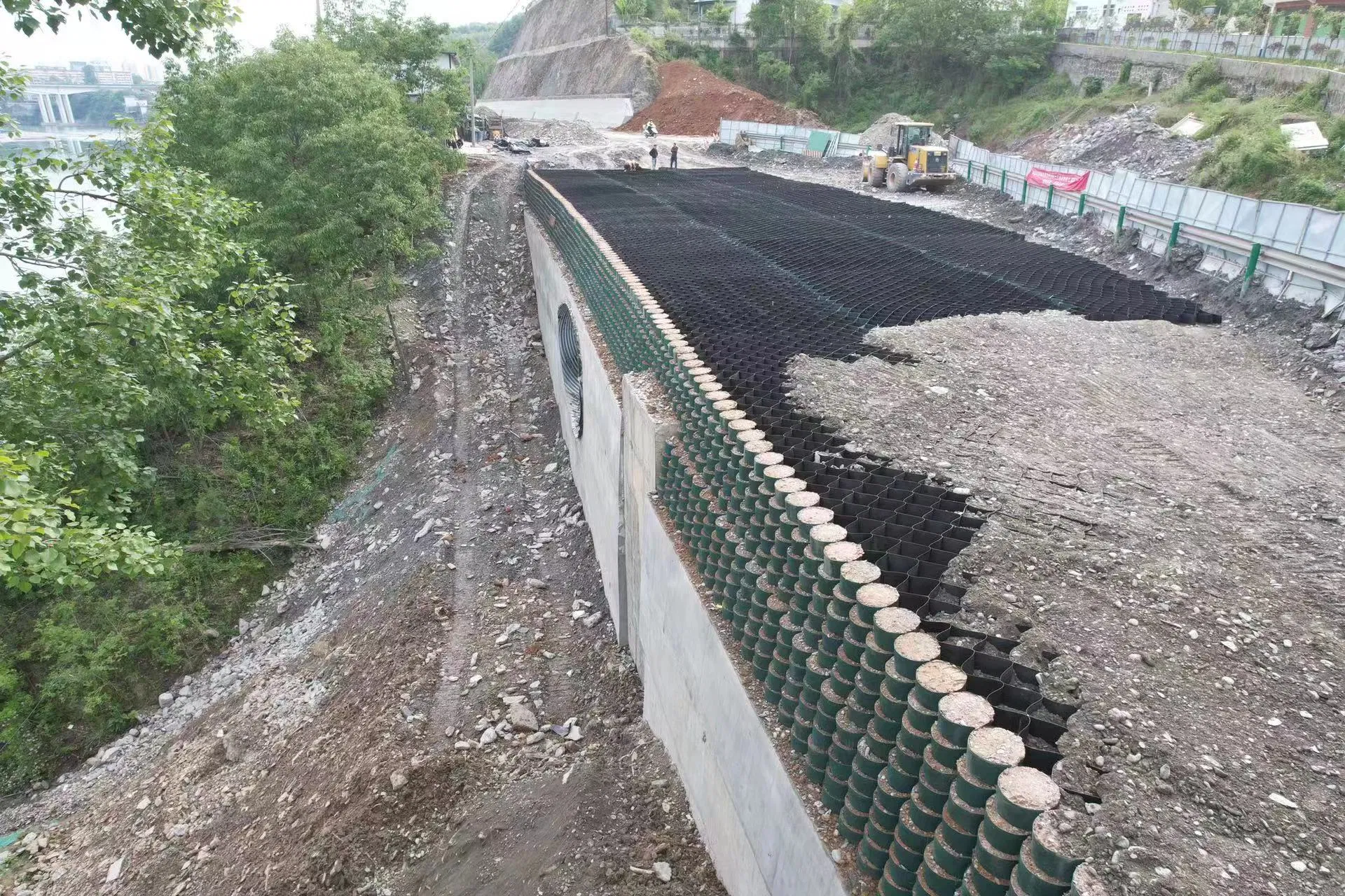 Multipurpose Geocell for Soil Stabilization and Erosion Control Ideal for Construction Landscaping and Civil Engineering Projects