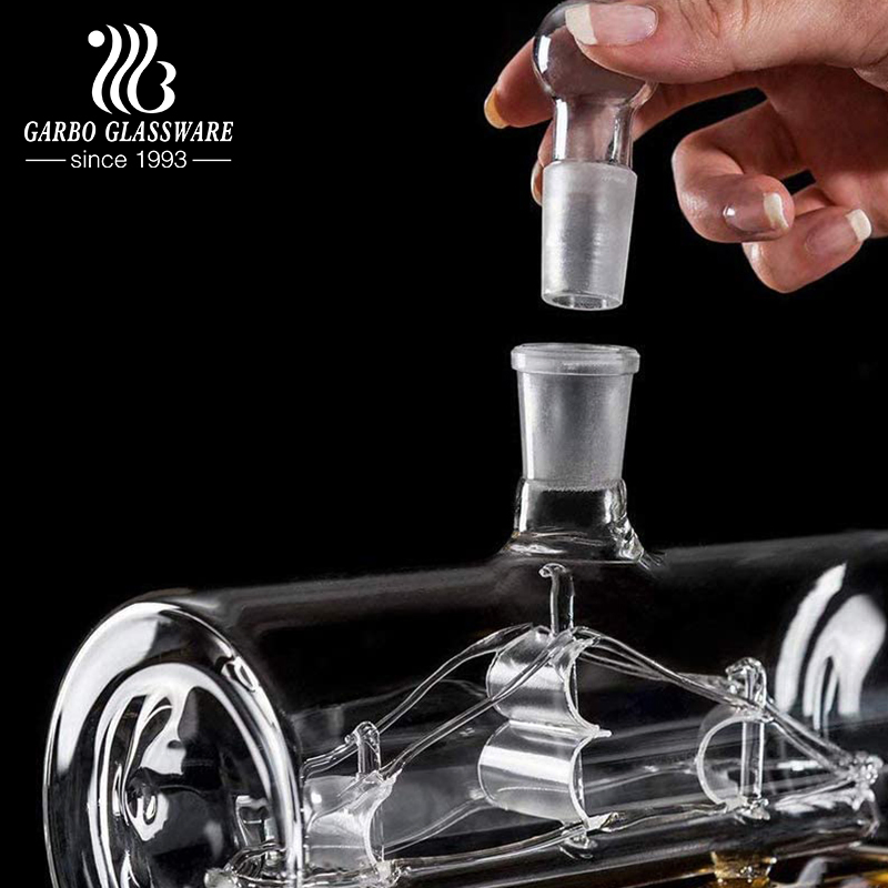 1 Liter High Borosilicate Unique Etched Logo Earth Globe Glass Wine Bottle Dispenser with Cup Gift Set