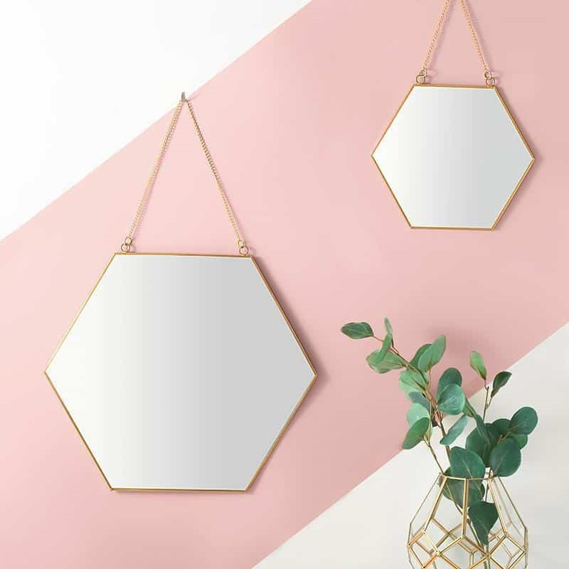 Unique Irregular Acrylic Art Mirror for Chic Home Decor