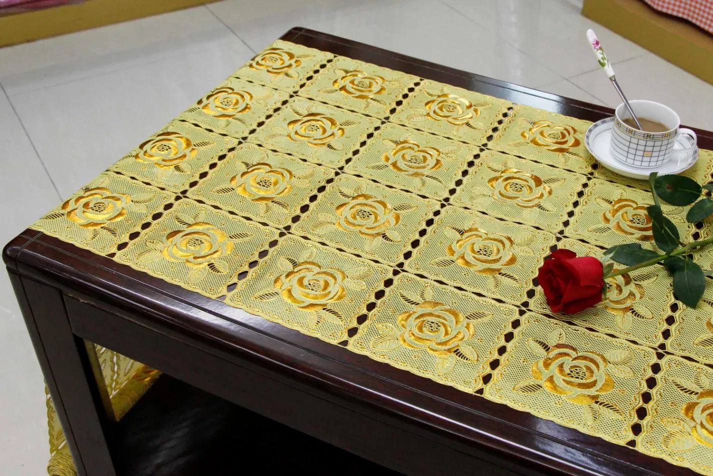 Vinyl Golden&Silver PVC Lace Runner/Table Doilies in Rolls