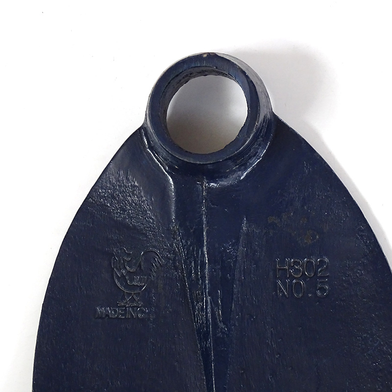 Southeast Asian Bangladesh Market Hot Sale Agricultural Garden Digging Hoe H302